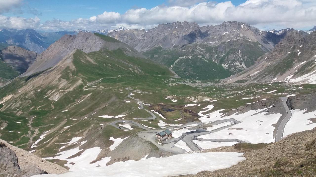 Aiguille Noire Hotel 2*